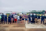 Presos de Envira são transferidos de avião para Manaus