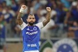 Cruzeiro vence em estreia do Brasileirão com gols de Gabigol e Dudu
