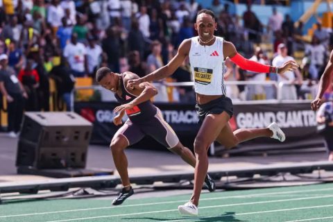 Alison dos Santos volta a vencer na Jamaica, desta vez nos 400m rasos