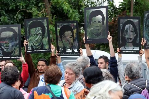 Caminhada do Silêncio pede combate à impunidade da violência de Estado