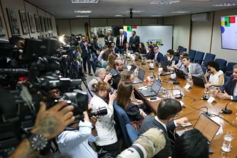 Representantes de jornalistas denunciam precarização da categoria