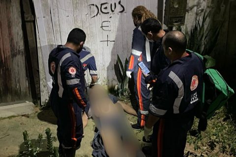 Populares encontram homem morto em escadão no bairro Cidade de Deus