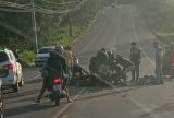 Motociclistas ficam feridos em acidente no ramal de Iranduba