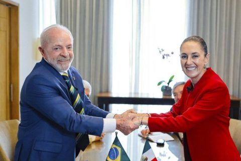 Lula propõe eventos empresariais Brasil-México em reunião com a presidente do país
