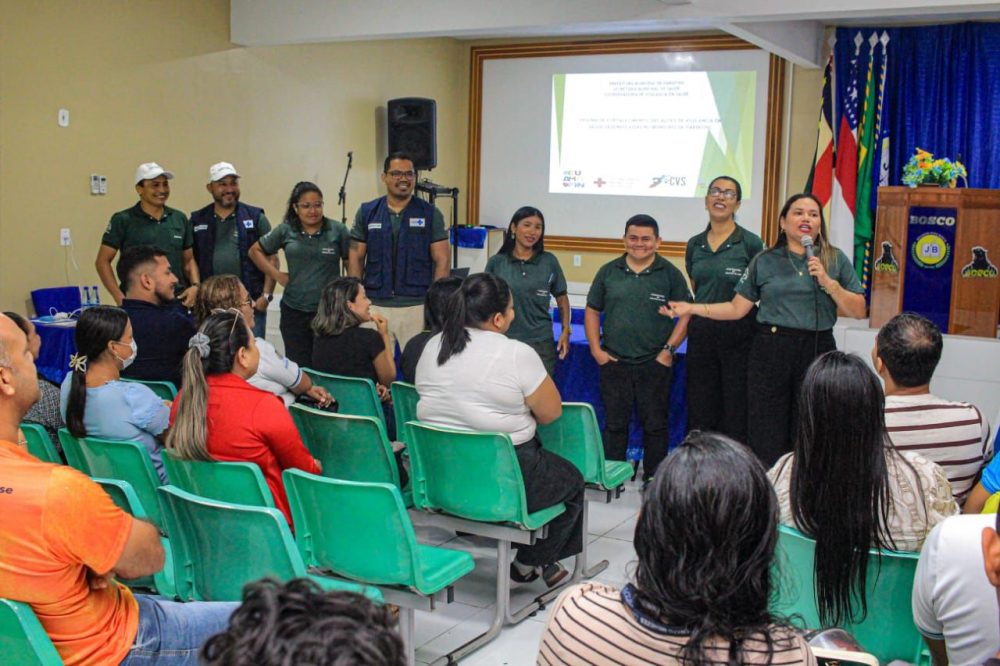 Profissionais da Vigilância em Saúde da zona rural e urbana recebem capacitação em Parintins Profissionais da Vigilância em Saúde da zona rural e urbana recebem capacitação em Parintins