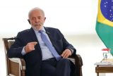 Lula cumprimenta presidente reeleito do Equador