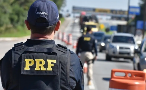 PRF flagra três motoristas embriagados em fiscalizações no Amazonas