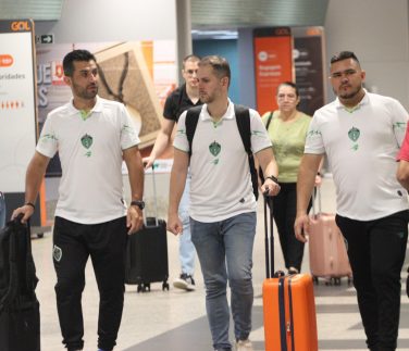 Manaus FC embarca rumo ao Amapá para sua estreia na Série D  