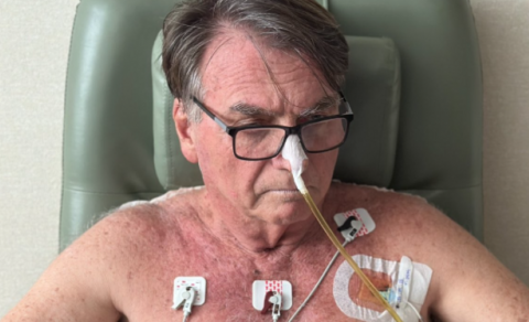 Bolsonaro tem drenos abdominais retirados e apresenta boa recuperação após cirurgia