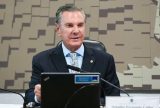Ex-presidente Fernando Collor deixa presídio para cumprir pena em casa