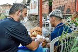 Moradores atingidos por chuvas na zona oeste de Manaus recebem atendimentos médicos 