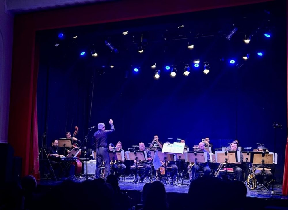 Amazonas Band realiza espetáculo no Teatro da Instalação em celebração ao Dia Internacional do Jazz Amazonas Band realiza espetáculo no Teatro da Instalação em celebração ao Dia Internacional do Jazz