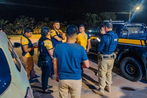 PRF realiza Operação Domiduca e resgata criança em situação de risco no interior do Amazonas