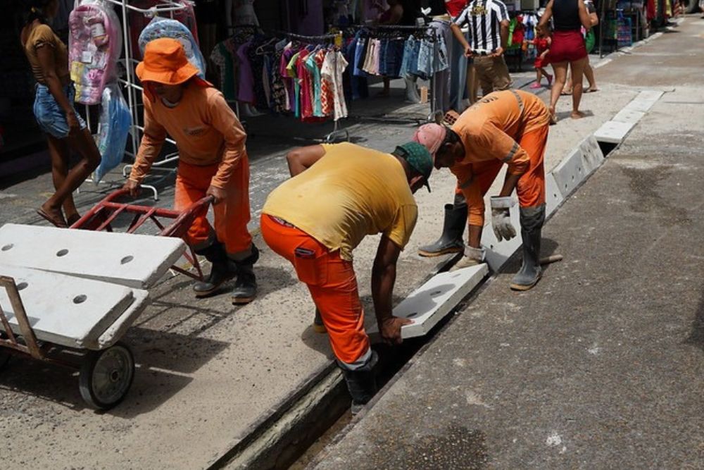 'Rua do Bate-Palma' passa por revitalização para melhorar mobilidade e evitar alagamentos no Centro de Manaus 'Rua do Bate-Palma' passa por revitalização para melhorar mobilidade e evitar alagamentos no Centro de Manaus
