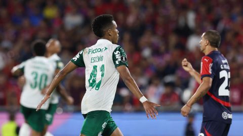 Palmeiras supera Cerro fora de casa e confirma vaga nas oitavas da Libertadores