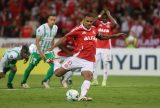 Inter é dominado pelo Atlético Nacional e se complica na Libertadores