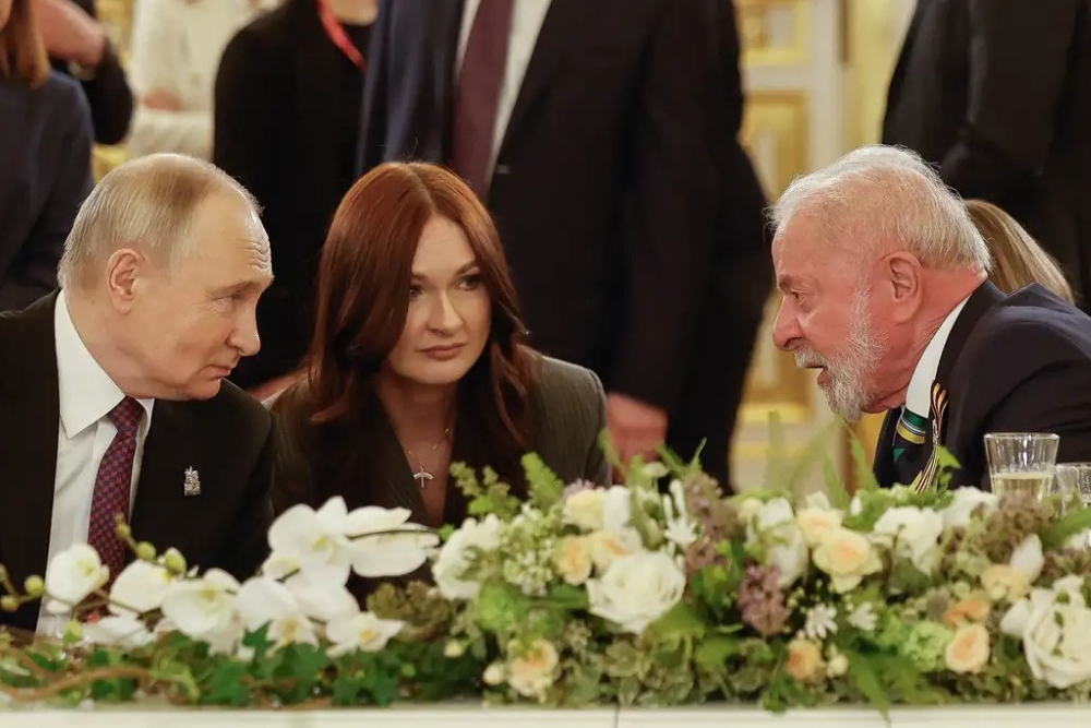 Na Rússia, Lula celebra 80 anos da vitória contra o nazismo Na Rússia, Lula celebra 80 anos da vitória contra o nazismo