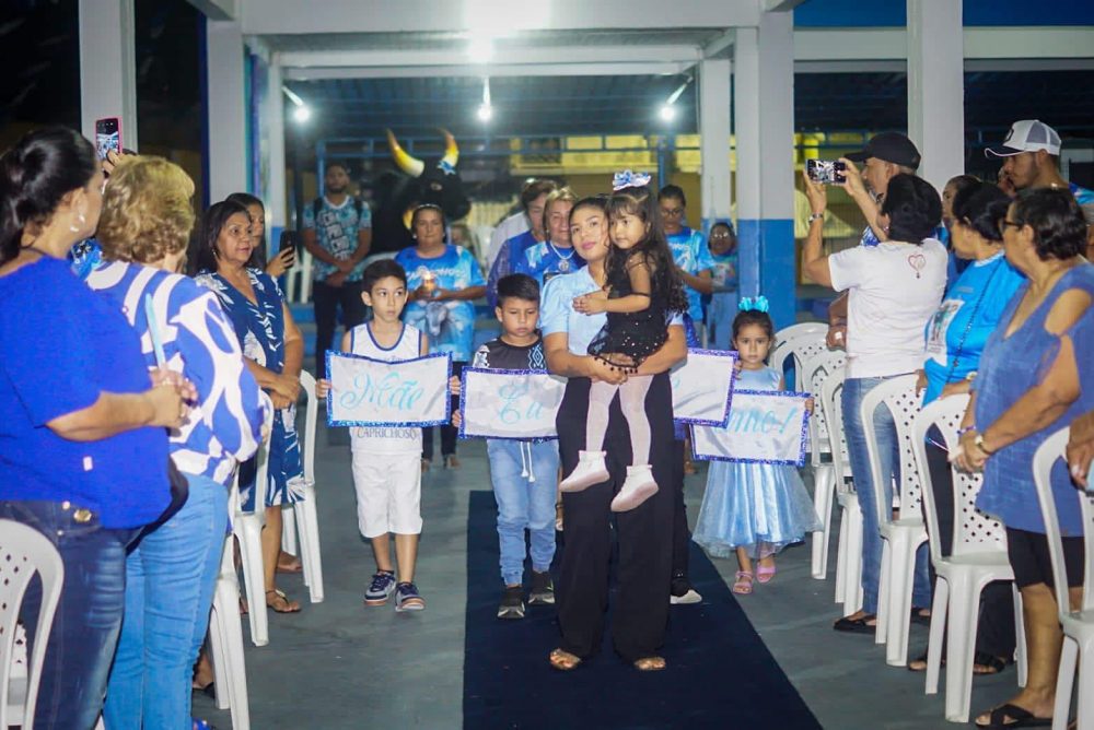 Boi Caprichoso realiza homenagem às mães com missa e Ensaio Show nesta sexta-feira (9) Boi Caprichoso realiza homenagem às mães com missa e Ensaio Show nesta sexta-feira (9)