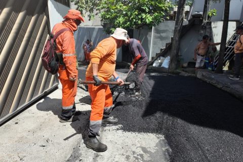 Recuperação asfáltica no bairro Aleixo restaura mobilidade de vias