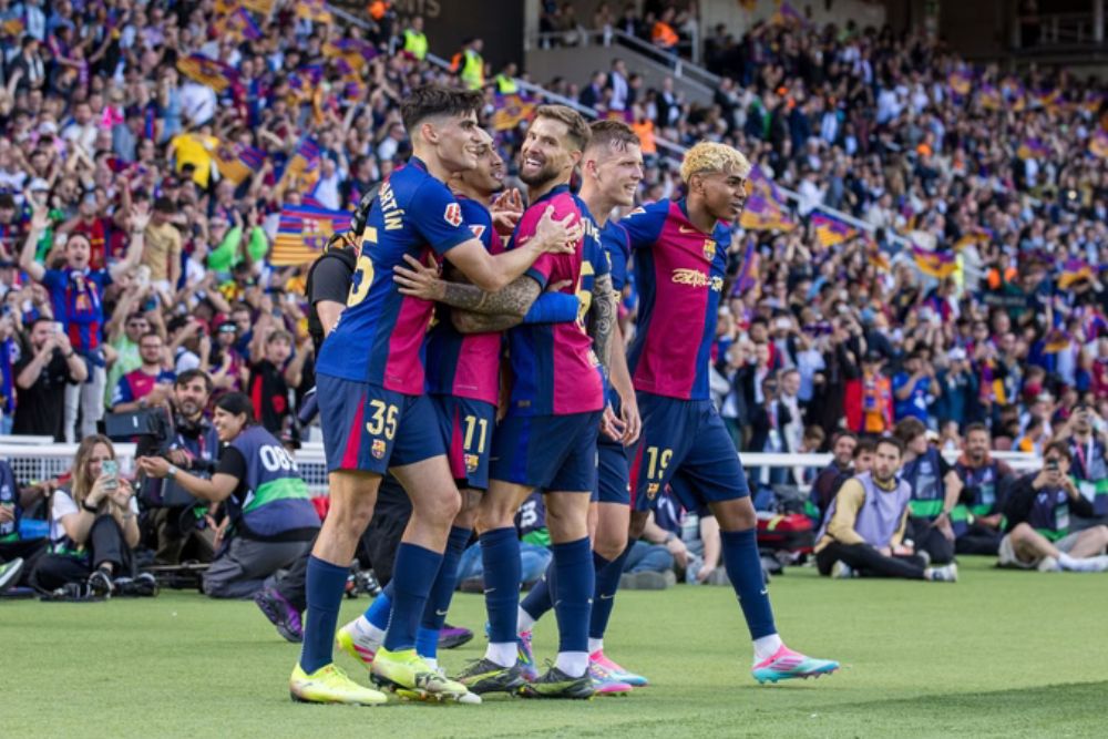 La Liga: Barcelona vence Real Madrid por 4 a 3 e fica perto do título espanhol La Liga: Barcelona vence Real Madrid por 4 a 3 e fica perto do título espanhol