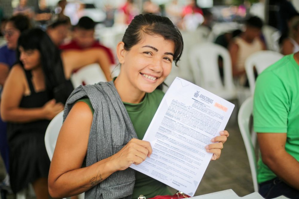 Famílias da Sharp e Amazonas 2000 recebem indenizações e auxílio moradia pelo Prosamin+ Famílias da Sharp e Amazonas 2000 recebem indenizações e auxílio moradia pelo Prosamin+