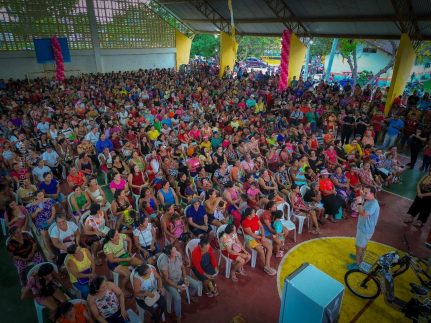 Festa das Mães na Vila Amazônia mobiliza mais de duas mil pessoas em Parintins