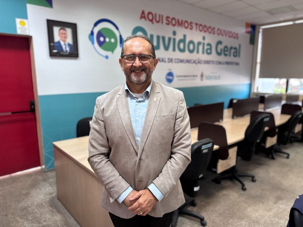 Com vasta experiência no setor público, Ebenezer Bezerra assume Ouvidoria-Geral de Manaus Com vasta experiência no setor público, Ebenezer Bezerra assume Ouvidoria-Geral de Manaus