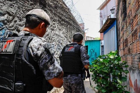 Foragido da Justiça é preso durante patrulhamento no bairro Cidade Nova