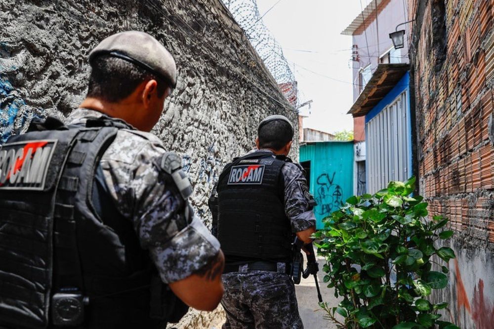 Foragido da Justiça é preso durante patrulhamento no bairro Cidade Nova Foragido da Justiça é preso durante patrulhamento no bairro Cidade Nova