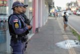 Jovem é preso com balança e 48 porções de drogas no bairro Redenção