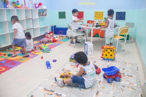 Maioria das creches e pré-escolas públicas no Brasil opera sem infraestrutura adequada, aponta Censo