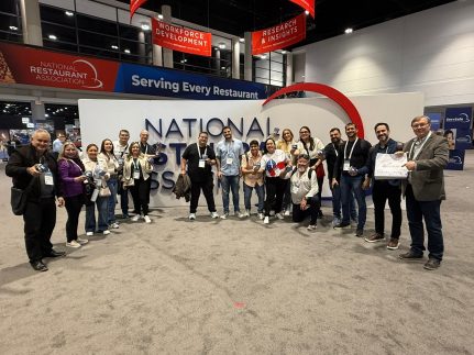 Sebrae-AM impulsiona setor de alimentação e leva empresários à maior feira global de food service