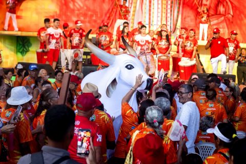 Garantido recebe cerca de 400 idosos em tarde especial do “Passeio Cultural do Idoso” em Parintins