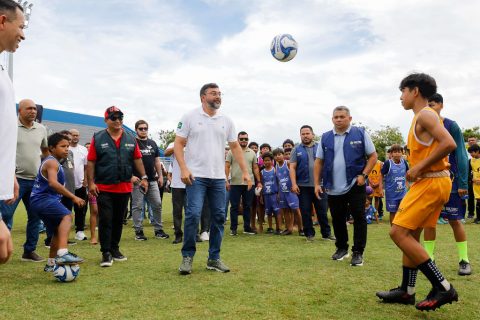 Após reforma, Estádio Carlos Zamith ganha nova estrutura e iluminação em Manaus