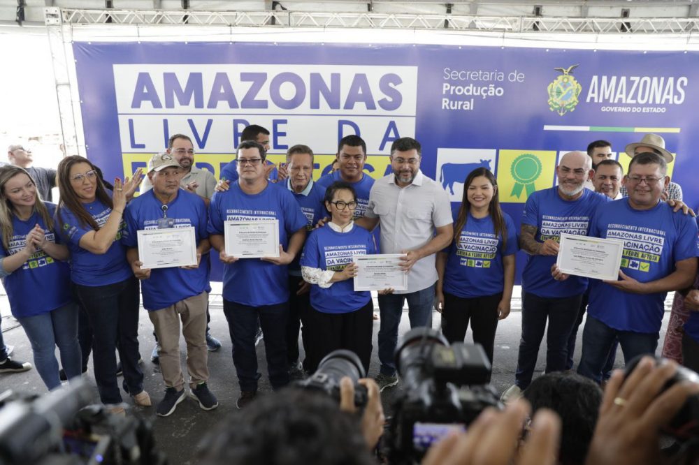 Comitiva do Amazonas vai a Paris para oficialização do selo livre de febre aftosa sem vacinação Comitiva do Amazonas vai a Paris para oficialização do selo livre de febre aftosa sem vacinação