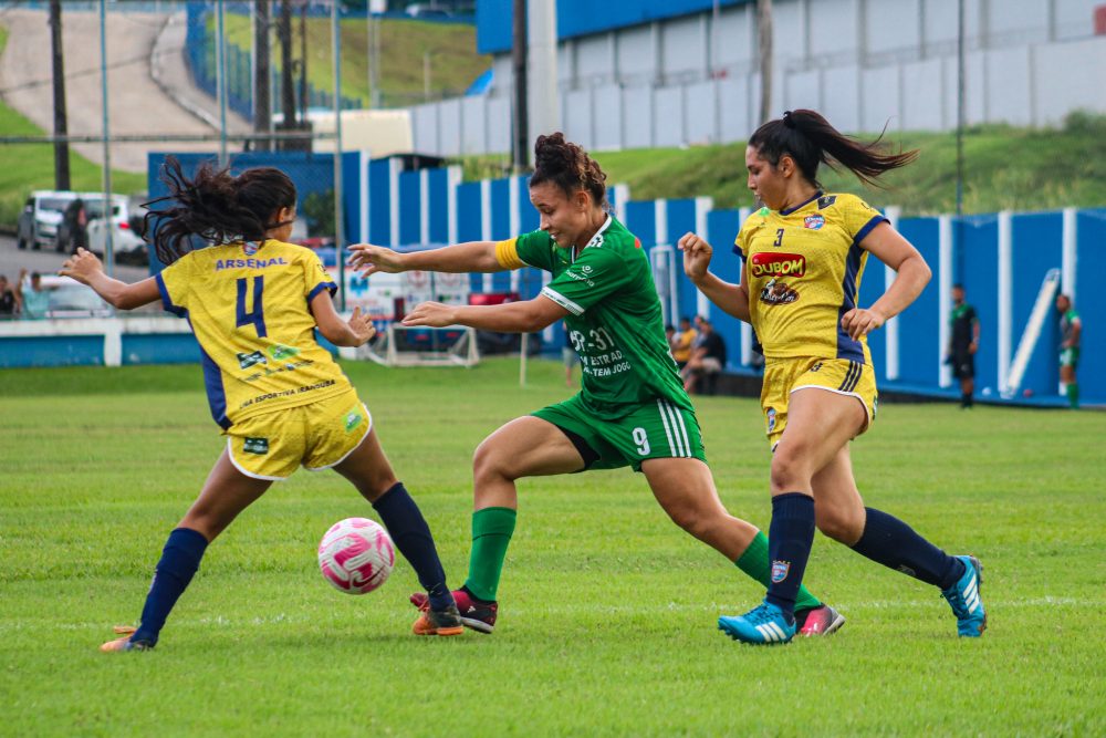 Manaus FC goleia Arsenal por 13 a 1 na estreia do Barezinho Delas Sub-20 Manaus FC goleia Arsenal por 13 a 1 na estreia do Barezinho Delas Sub-20