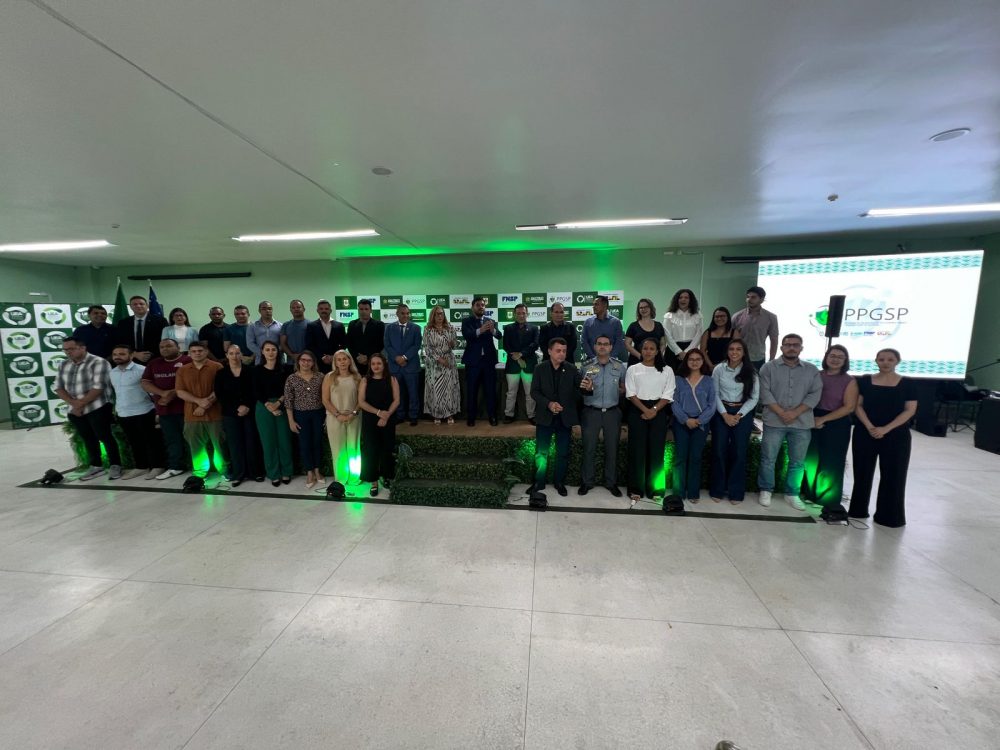 SSP-AM e UEA realizam aula inaugural de mestrado para servidores da segurança em Manaus SSP-AM e UEA realizam aula inaugural de mestrado para servidores da segurança em Manaus