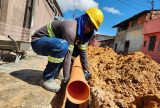 Bairro Amazonino Mendes recebe obras de esgotamento que vão beneficiar mais de 28 mil moradores