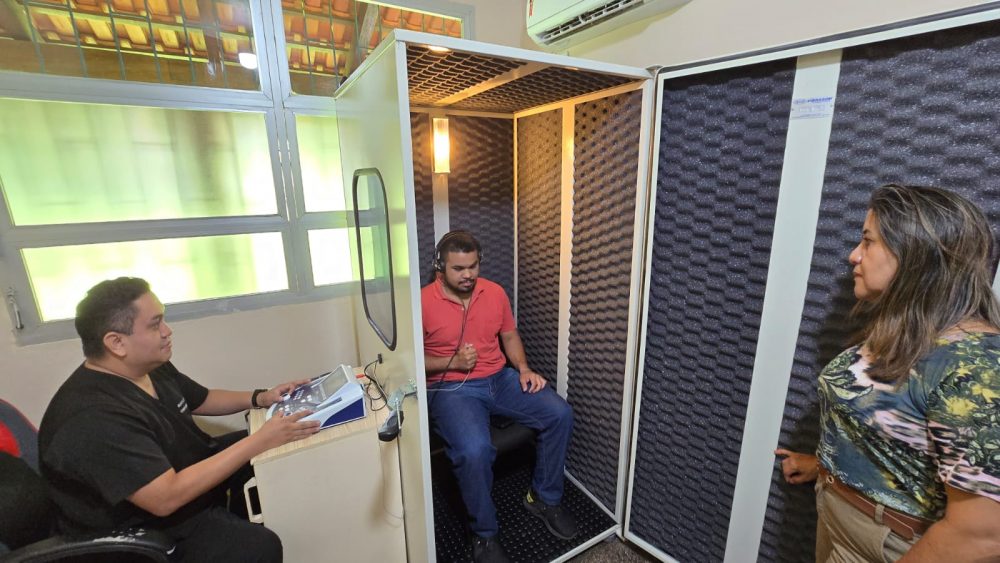 Policlínica de Parintins recebe mais de R$ 300 mil em equipamentos de audiologia Policlínica de Parintins recebe mais de R$ 300 mil em equipamentos de audiologia