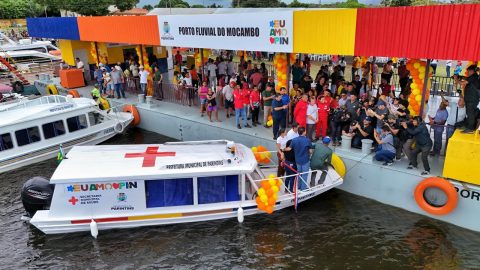 Distrito do Mocambo ganha Porto Flutuante e ação cidadã leva serviços à zona rural de Parintins