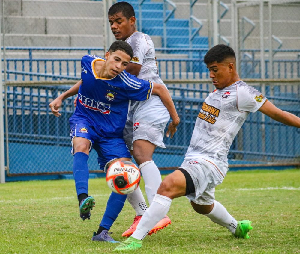 Tarumã bate Unidos do Alvorada por 1 a 0 e garante segunda vitória no Barezão Série B Tarumã bate Unidos do Alvorada por 1 a 0 e garante segunda vitória no Barezão Série B