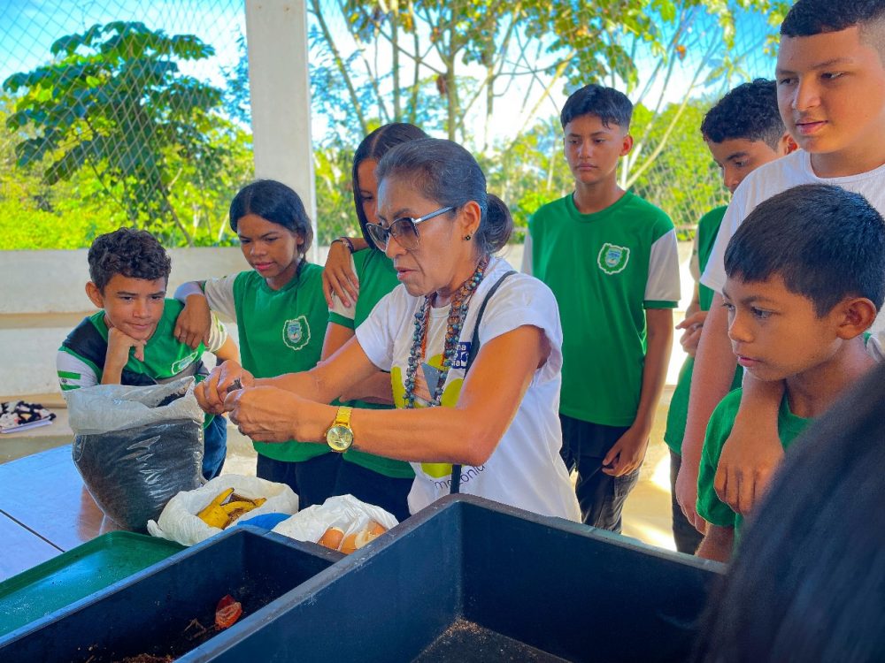 Projeto Guardiões da Amazônia movimenta escolas de Manaus com educação ambiental e cultura Projeto Guardiões da Amazônia movimenta escolas de Manaus com educação ambiental e cultura