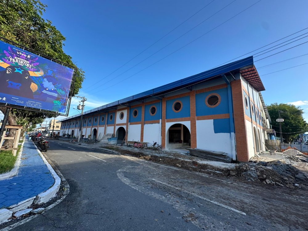 Luiz Gonzaga, fundador do Caprichoso, empresta nome a mercado em Parintins Luiz Gonzaga, fundador do Caprichoso, empresta nome a mercado em Parintins