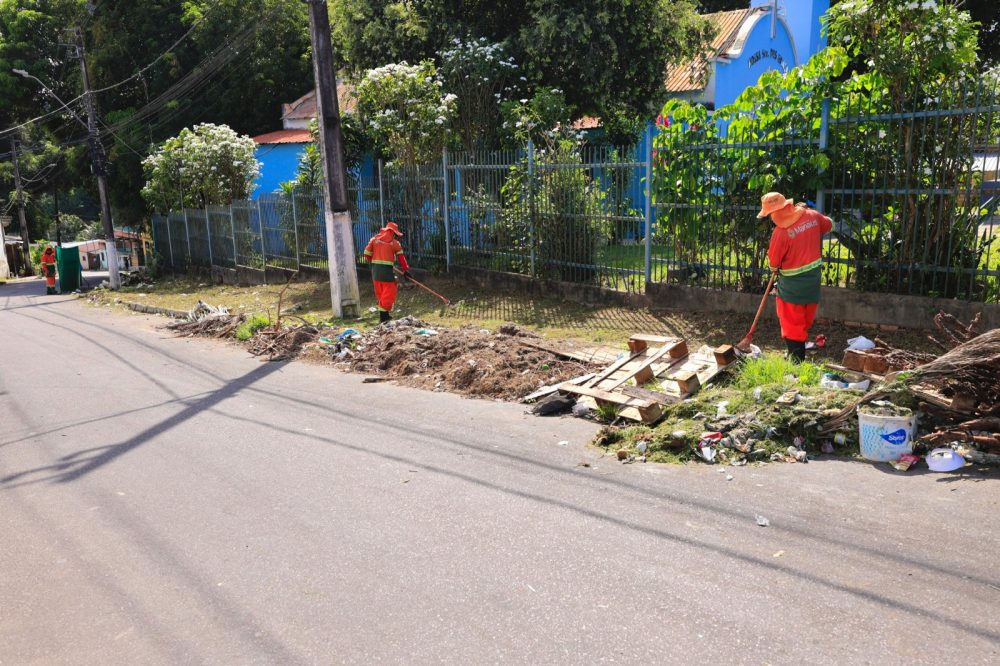 “Mutirão no Bairro” leva serviços e oportunidades a moradores da Colônia Antônio Aleixo “Mutirão no Bairro” leva serviços e oportunidades a moradores da Colônia Antônio Aleixo