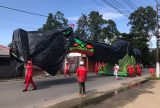 Garantido dá início ao transporte de alegorias para o Bumbódromo de Parintins