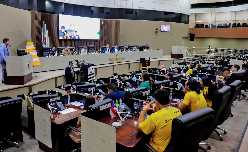Detran-AM apresenta balanço do Maio Amarelo em audiência pública na Câmara Municipal de Manaus Detran-AM apresenta balanço do Maio Amarelo em audiência pública na Câmara Municipal de Manaus