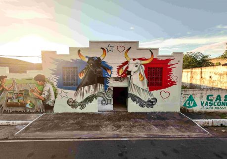 Parintins ganha nova galeria a céu aberto com murais artísticos às vésperas do Festival de 2025