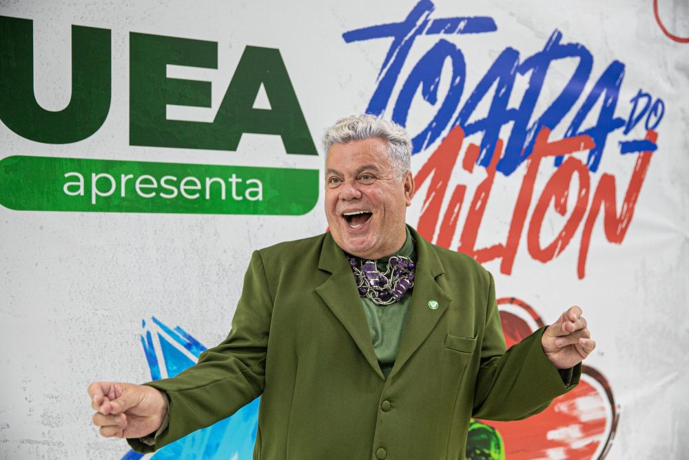 UEA traz Milton Cunha, que terá programa diário em Parintins, para a Festa dos Bumbás UEA traz Milton Cunha, que terá programa diário em Parintins, para a Festa dos Bumbás