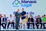 Prefeito David Almeida recebe homenagem do Poder Judiciário por avanços na regularização fundiária em Manaus