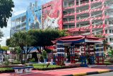 Parintins ganha vida com cores do Garantido e Caprichoso e ruas disputam prêmio de R$ 10 mil pela melhor decoração